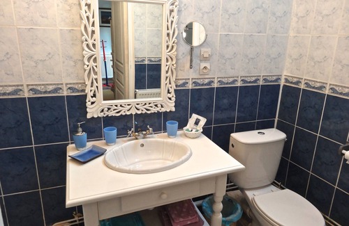 Tournon-Saint-Pierre House | Suite Famille 2A + 3e/chateau Touraine