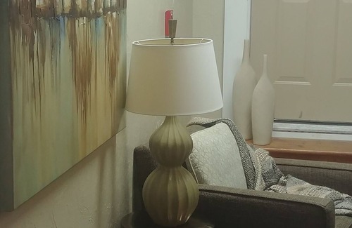 Amherst Apartment | Suite in quaint Historic District; minutes from Lake Erie, Oberlin, Cedar Poin