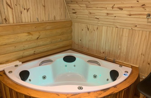 Jardim Nova Suica Hotel | Suite no Chalé