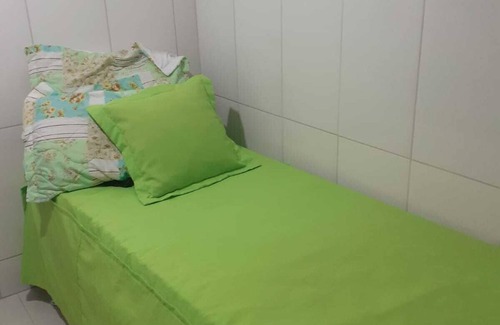 Canal Cabin | Suite with minibar, coffee maker and sandwich maker, wifi and ceiling fan and typhoon