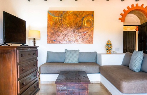 Los Cabos Villa | Suite With Stunning Sunsets Weekend Getaway