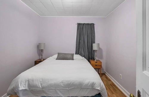 Grand Rapids Apartment | Suites at Oakley Apt # 2 - Extended Stay Welcome!