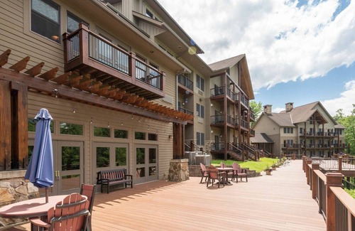 Thayerville Apartment | Suites at Silver Tree: A118 Studio Standard View