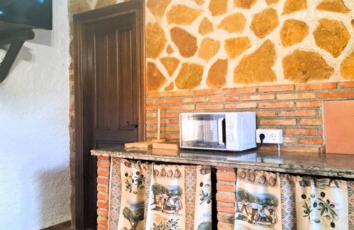 Algarinejo Cottage | Suitur rural House Cortijo de Don Manuel (the straw)