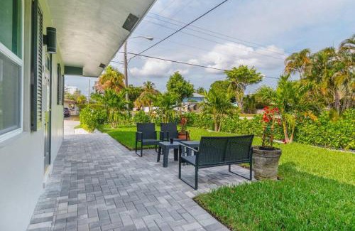 Harbor Village Apartment | Summer By The Sea 1