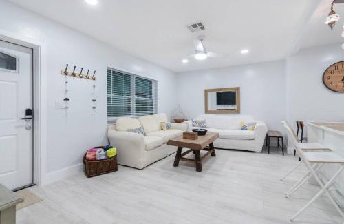 Harbor Village Apartment | Summer By The Sea 1