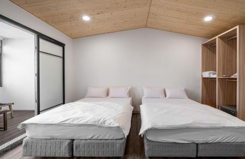 Liuqiu House | Summer Camp B&B