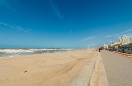 Espinho Apartment | Summer Espinho Flat by Vacationy
