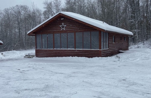 Akeley Cabin | SUMMER IS HERE.FINALLY!