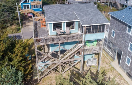 Avon House | SUMMER SAVINGS - Oceanview Home in Avon with Screened Porch, Cargo Lift, Grill