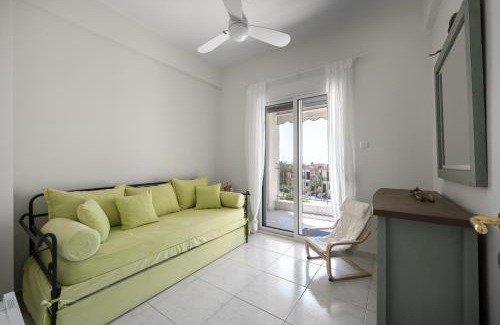 Gerakini Apartment | Summer Vibes by Luxlikehome