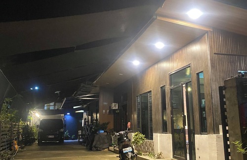 Digos City Apartment | Summers Cozy studio in delightful Digos City with AC