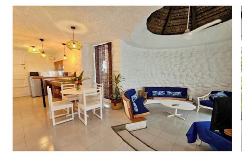 Calebasses Apartment | Sun escape at Trou aux Biches beach