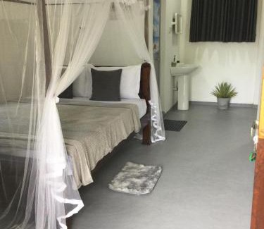 Kahandamodara Hotel | Sun Ray Beach Villa