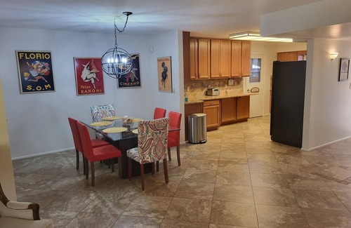 Sun City House | SUN, SUN, SUN! Enjoy spacious home in Sun City Arizona