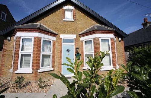 Whitstable House | Sunbeam Cottage sleeps 10