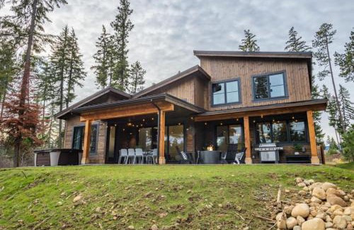 Cle Elum House | Suncadia 4 Bdrm Home with Air Hockey, Foosball and Hot Tub