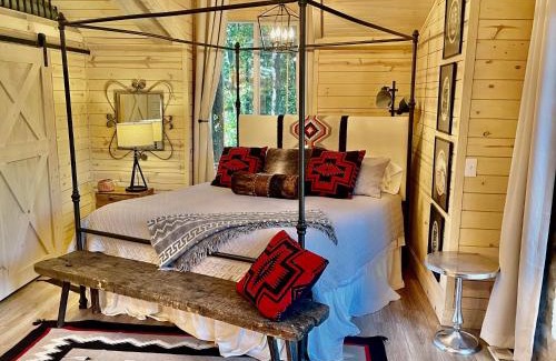 Sundance House | Sundance carriage house romantic Sleeps 5
