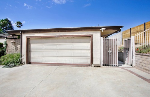 Azusa House | Sunny Azusa Hideaway Near APU Trails Easy LA Access