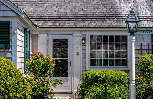 Provincetown Cottage | ๐ Sunny Beachfront Condo + Parking! ๐ณ๏ธโ๐ Provincetown West End ๐