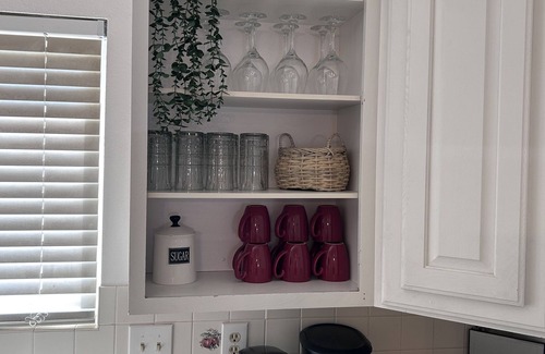 Pocatello House | Sunny Days w/room for everyone. Pet-Friendly!