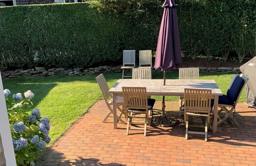 Nantucket Town House | Sunny Days Will Leave You Smiling! Enjoy the pool and tennis courts!