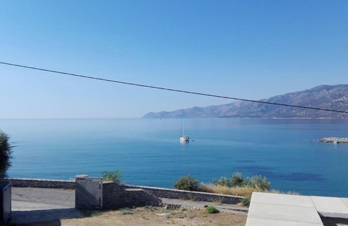 Kotronas Apartment | Sunny Kotronas