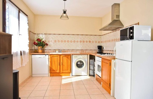 Farinole House | Sunny location near the sea