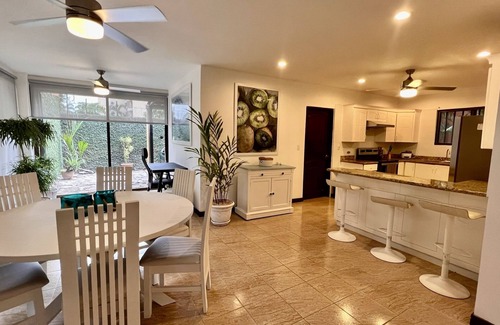 Barrio Los Villalobos Condo | Sunny Retreat: Spacious 3BR/2.5BA Condo Steps from Jaco Beach Bliss