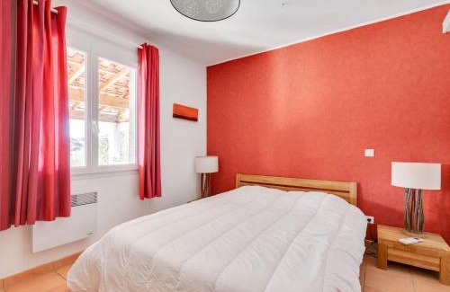 Roquebrun Villa | Sunny Roquebrun Getaway