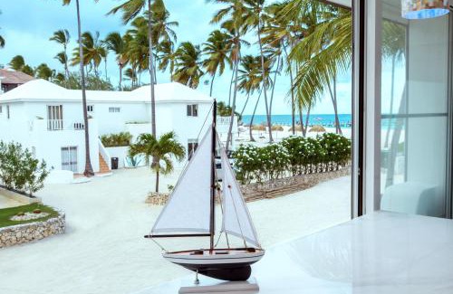 Bavaro Apartment | SUNNY VACATION - SUITES and STUDIOS - playa LOS CORALES