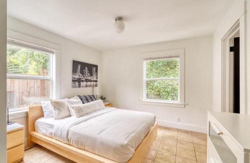 Belmont Apartment | Sunnyside 1BR - Walk to Shops & Nightlife