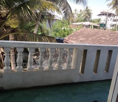 Bandaramulla House | SunRay Rest - Beach View Homestay