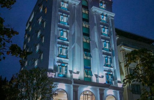 Hoang Hoa Hotel | Sunrise Hải Tiến