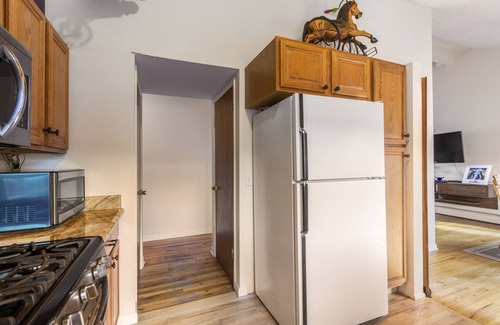 Carriage Hills House | Sunrise Hideaway w/Hot tub! 21-RES0227