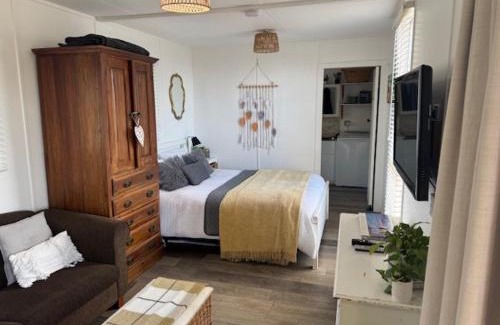 Deviot Apartment | Sunrise on the Tamar