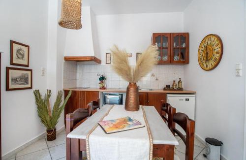 Agios Prokopios Apartment | Sunrock Suites - Villa Gerani