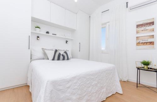 Krapanj House | Sunset horizon