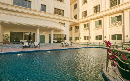 Al-Rawdah Hotel | Sunset Jeddah