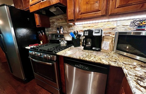 Lake Whitney House | Sunset Paradise at Lake Whitney with hot tub and lake access