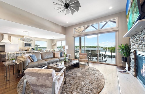 Lake Ozark House | Sunset Pt - Private Pool, Hot Tub, Dock