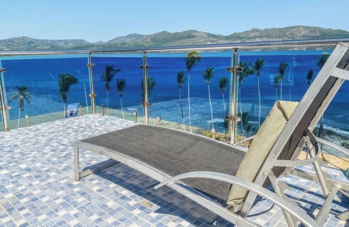 Las Galeras Villa | Sunset Samana - pool & private beach