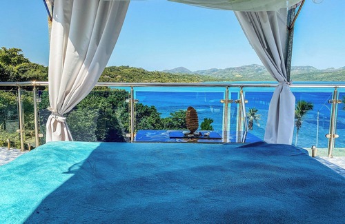 Las Galeras Villa | Sunset Samana - pool & private beach
