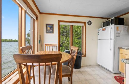 Baileys Harbor House | Sunset Shores - Waters Edge Cottage #2 by Simple Life Rentals