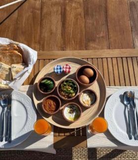 Al Wasil Ski Chalet | Sunset77