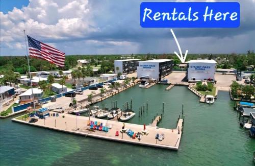 Grove City Apartment | Sunsets, Seafood, and Serenity Pet - Boat Friendly