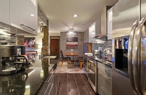 Las Vegas Resort | Super Bowl Valentines Getaway for Two in Vegas!