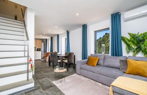 Camacha House | SUPER Camacha - Casa da Eira