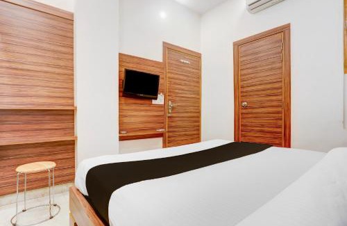 Haldwani Hotel | Super Collection O Haldwani Railway Junction Formerly Hotel Kanta
