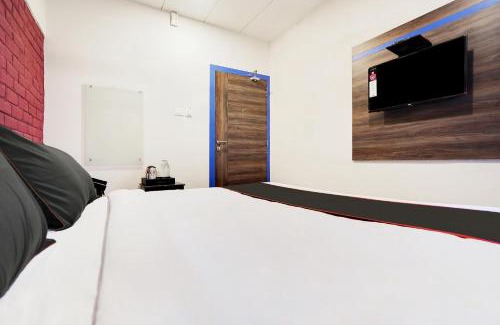 Bhubaneshwar Hotel | Super Collection O Kalinga Bapuji Nagar